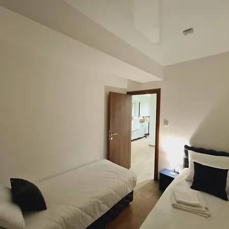 Airport Molko Surčin